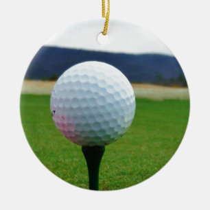 Golf Ball auf dem Golfplatz Keramikornament