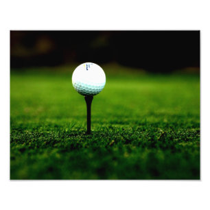 Golf-Ball auf T-Shirt mit grünem Rasen-Foto-Druck Fotodruck