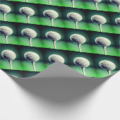 Golf Ball auf T-Shirt Wrapping Paper Geschenkpapier (Ecke)