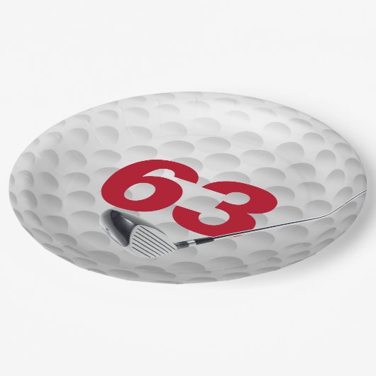 Golf Ball Design 63. Geburtstag Pappteller (Schrägansicht)