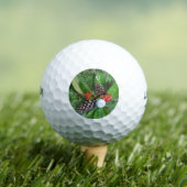 Golf Ball Kiefernzapfen und Evergreens Weihnachten (Insitu T-Shirt)
