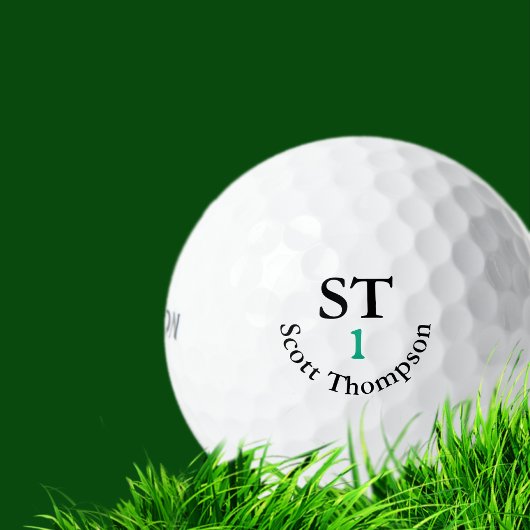 Golf Ball mit seinem Namen in Schwarz mit Nummer 1