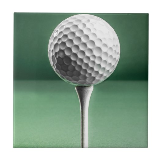Golf Ball on T-Shirt Fliese (Vorderseite)