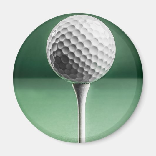 Golf Ball on T-Shirt Magnet (Vorne)
