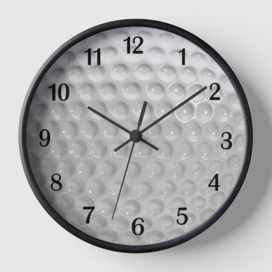 Golf Ball Wall Clock mit schwarzen Zahlen Uhr (Vorderseite)