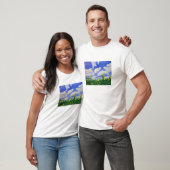 Golf-Bucht-Blumen auf einem hellen Gebiet T-Shirt (Unisex)