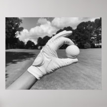Golf Glove Holding Ball auf dem Weg