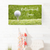 Golf glückliche Pensionierung mit Golfball auf Grü Banner (Insitu)