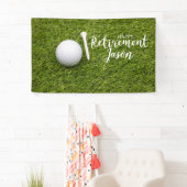 Golf glückliche Pensionierung mit Golfball auf Grü Banner (Insitu)