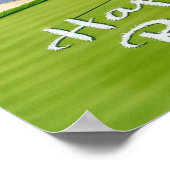 Golf Happy Rente mit Golfball auf Grün Poster (Ecke)