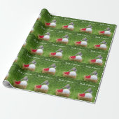 Golf Hochzeitsbräuner auf grünem Gras Geschenkpapier (Ungerollt)