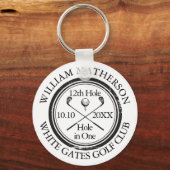 Golf Hole in einem klassischen Custom Schlüsselanhänger (Vorderseite)