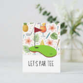 Golf Lass Par Tee mit Golfflagge auf grün weiß Einladungspostkarte (Stehend Vorderseite)