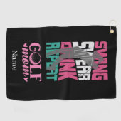 Golf Mama Swing Swear Wiederholung auf Schwarz Golfhandtuch (Horizontal)