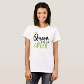 Golf Queen of the Green Funny Modern Girly T-Shirt (Vorne ganz)