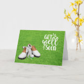 Golf Rasen Sie gut durch den Golfball auf grünem G Karte (Gelbe Blume)