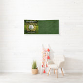 Golf-Ruhestand mit Golfball auf Grün Banner (Insitu)