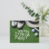 Golf Save the Date für Golfer Party mit Golfball Einladungspostkarte (Stehend Vorderseite)