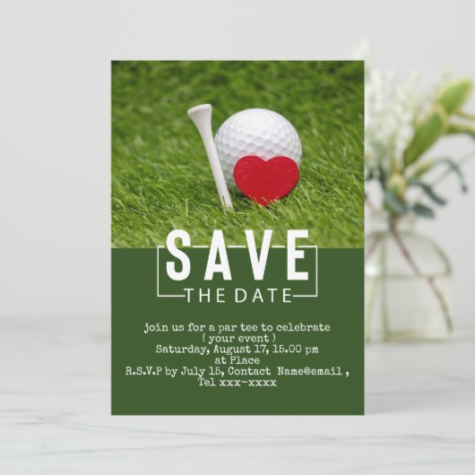 Golf Save the Date mit Golfball und Rotem Herz Einladung (Stehend Vorderseite)