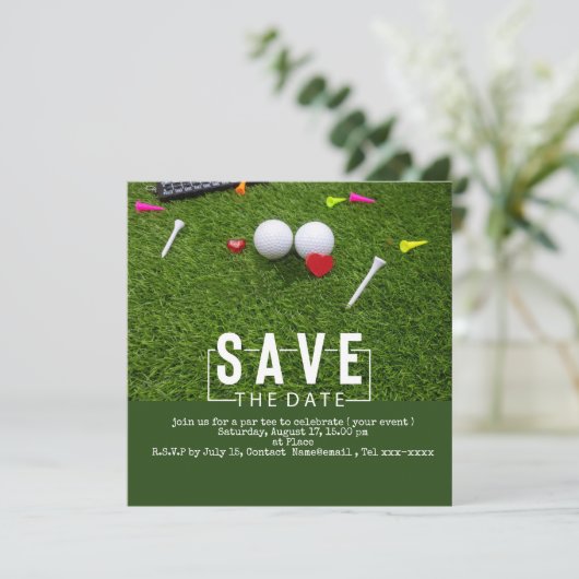 Golf Save the Date mit Golfball und Rotem Herz Einladung (Stehend Vorderseite)