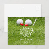 Golf Save the Date mit Golfball und Tee auf Grün Postkarte (Vorne/Hinten)