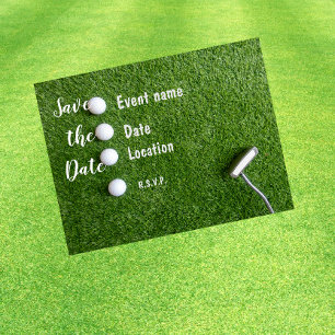 Golf Save the Date mit Golfbälle auf grünem Gras Postkarte