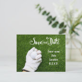 Golf Save the Date mit Golfbälle auf grünem Gras Postkarte (Stehend Vorderseite)