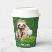 Golf Sloth Golfer auf grünem Gras Pappbecher (Vorderseite)