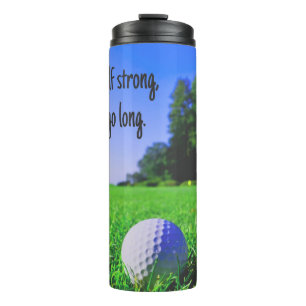 Golf stark geht lange Gras Golfball Thermosbecher