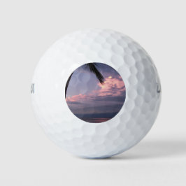 Golf Sunset mit lila Wolken Golfball