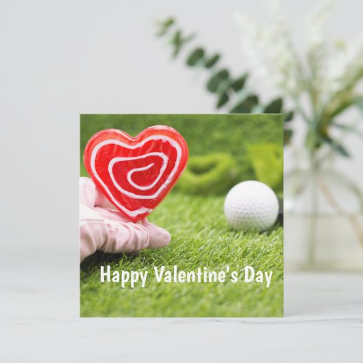 Golf Valentines mit Liebe Tee mit Herz auf Grün (Stehend Vorderseite)