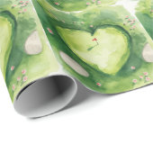 Golf Valentinstag mit herzförmigem Golfplatz Geschenkpapier (Rolleneckpunkt)