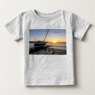 Golf von Breeze Segelboot Steg Sonnenuntergang Kle Baby T-shirt