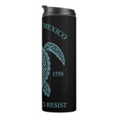 Golf von Mexiko ESTD 1550 Bleibe Salty and Resist Thermosbecher (Nach rechts gedreht)