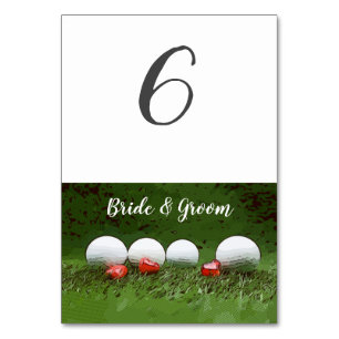Golf Wedding Tischkarte mit Golfball auf Grün Tischnummer