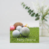 Golf Weihnachtskarte mit Golf Ball Verzierung Postkarte (Stehend Vorderseite)