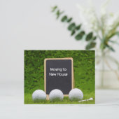 Golf zieht in neues Haus auf Kalkboard auf grün Postkarte (Stehend Vorderseite)