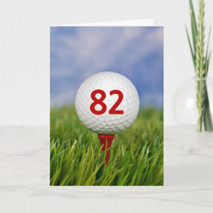 Golfball am 82. Geburtstag auf dem Roten T-Shirt Karte