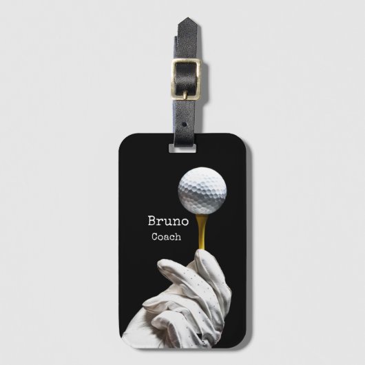 Golfball auf Button neben dem schwarzen Hintergrun Gepäckanhänger (Vorderseite Vertikal)