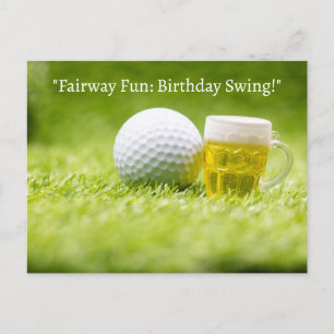 Golfball auf grünem Gras zum Geburtstag eines Golf Postkarte