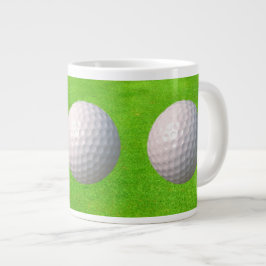 Golfball auf Grüntönen Golfer Jumbo-Tasse