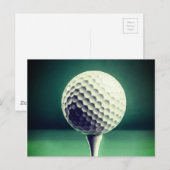 Golfball auf Tee Postkarte (Vorne/Hinten)