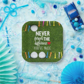 Golfball mit Abschlag auf grünes Happy Retirement Pappteller (Party)