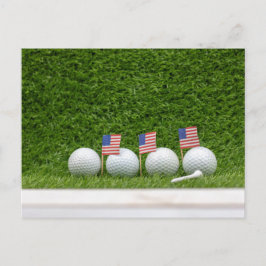 Golfball mit der Flagge Amerikas auf grün Postkarte