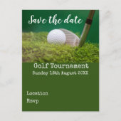 Golfball mit Golfclub Save the Date auf Grün Ankündigungspostkarte (Vorderseite)