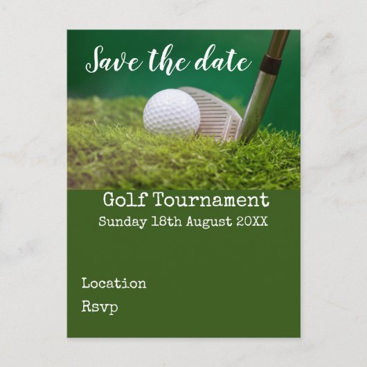 Golfball mit Golfclub Save the Date auf Grün Ankündigungspostkarte (Vorderseite)