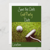 Golfball mit Putter auf grünem Gras Einladung (Vorne/Hinten)