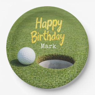 Golfball mit Tee auf grünem Gras Golfer-Geburtstag Pappteller