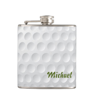 Golfballstruktur. Grünes Gras. Für Golfer. Funny Flachmann