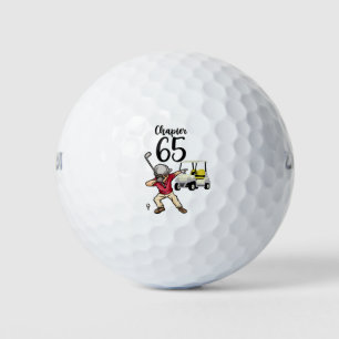 Golfer 65. Geburtstag Schlucken mit Golfwagen Golfball